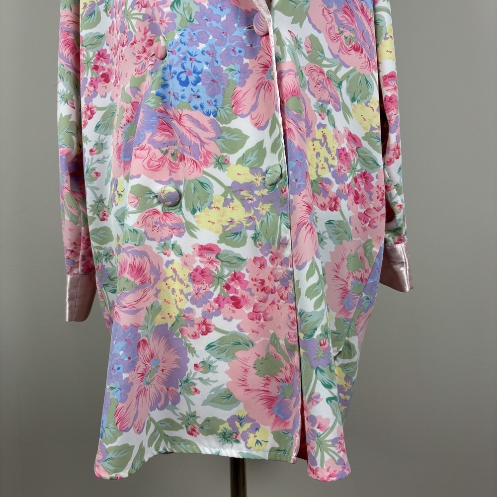 Victorias Secret Gold Label Robe Womens Medium Pink Satin Floral Double Breasted - Picture 3 of 12